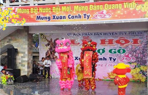 Đầu xuân trẩy hội chợ Gò