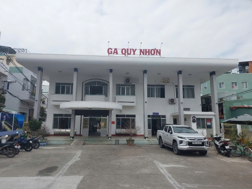 Tăng cường chuyến tàu SE30/SE29 phục vụ hành khách di chuyển giữa Thành phố Hồ Chí Minh và Bình Định